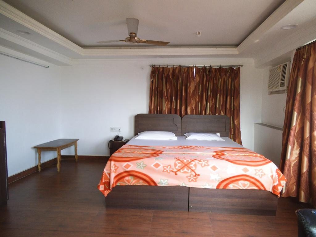 Hotel City Centre Agartala Exterior foto